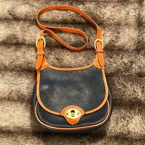 Dooney & Bourke Vintage Crossbody Bag